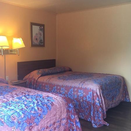פורטסמות' Royal Inn מראה חיצוני תמונה