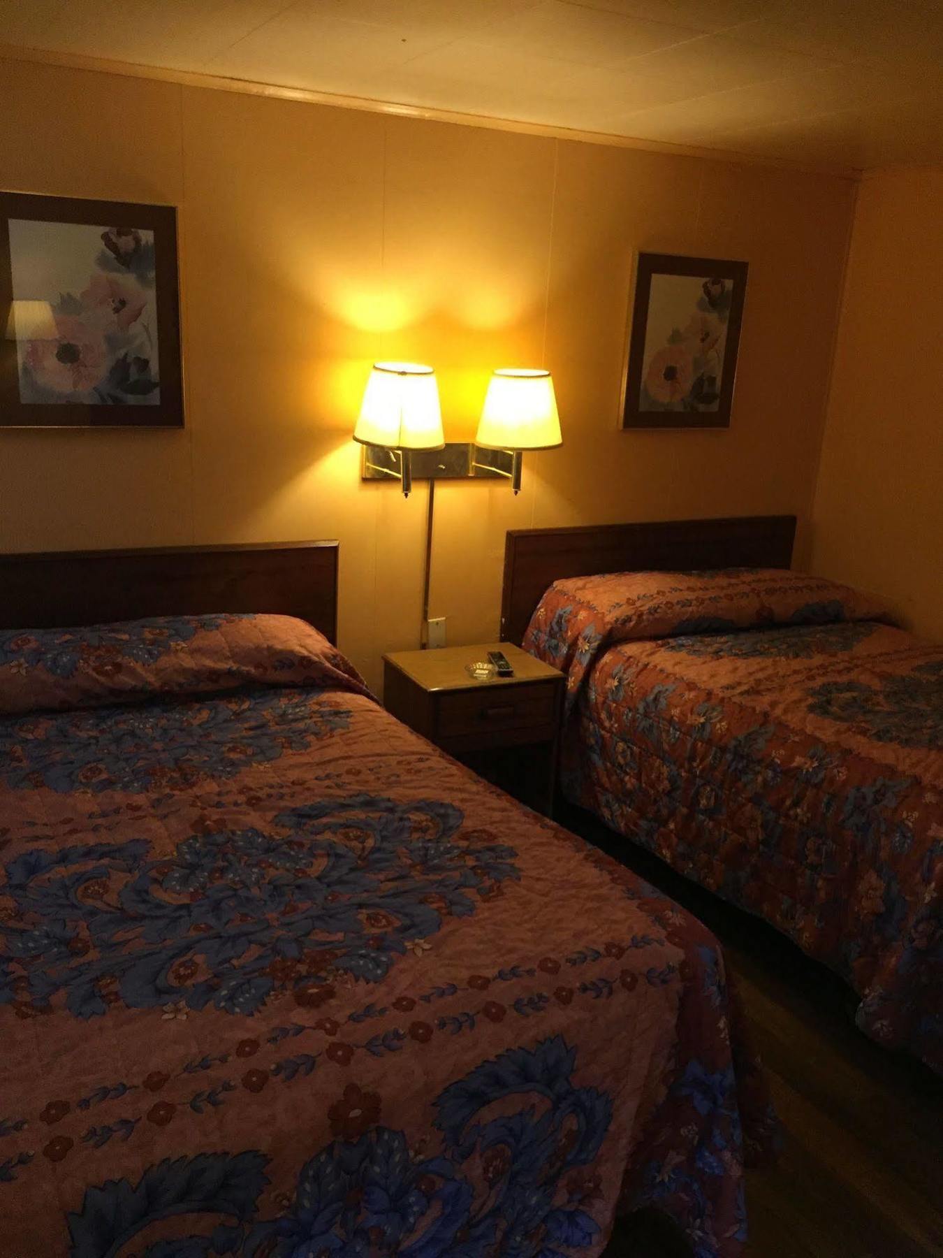 פורטסמות' Royal Inn מראה חיצוני תמונה